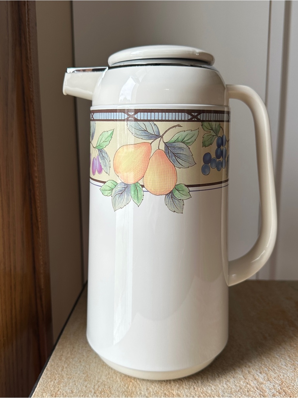 Vintage EUC Mikasa Intaglio Garden Harvest thermal carafe thermos w/ lid